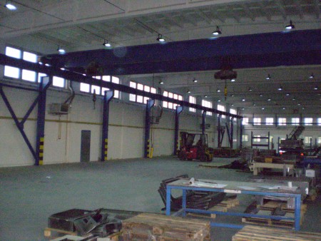 malby haly nátěr jeřábu